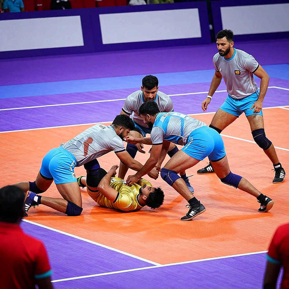 अहमदाबाद की पॉइंट्स टेबल: जो टीम कोर्ट पर उतरी ही नहीं, वो चौथे नंबर पर क्यों बैठी है