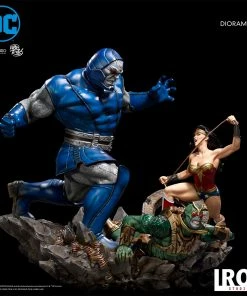 Wonder Woman Vs Darkseid Diorama 1/6 – DC Comics By Ivan Reis Iron Studios