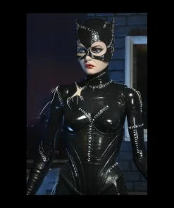Brand new ✔️ Catwoman: Batman Returns – 1/4 Scale Action Figure – Catwoman (Michelle Pfeiffer) By NECA ⌛ 13 Catwoman: Batman Returns – 1/4 Scale Action Figure – Catwoman (Michelle Pfeiffer) By NECA