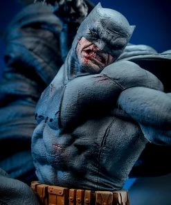 Deals š Batman: The Dark Knight Returns Premium Format⢠Figure By Sideshow Collectibles ā 40 Batman: The Dark Knight Returns Premium Format⢠Figure By Sideshow Collectibles