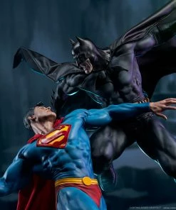 Batman Vs Superman Diorama By Sideshow Collectibles Collector Edition