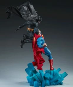 Batman Vs Superman Diorama By Sideshow Collectibles Collector Edition