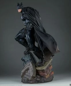 Batman Premium Format™ Figure By Sideshow Collectibles