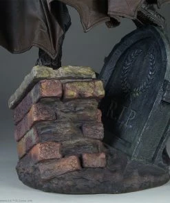 Batman Premium Format™ Figure By Sideshow Collectibles