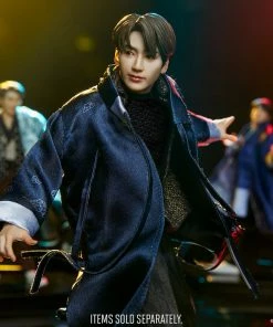 Jung Kook Deluxe Statue By Sideshow Collectibles BTS Idol Collection