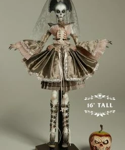 Muse Of Bone - Atelier Cryptus Doll By Sideshow Collectibles