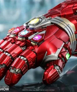Nano Gauntlet (Hulk Version) Life-Size Replica By Hot Toys Avengers: Endgame - Life-Size Masterpiece Series Avengers Earth's Heroes