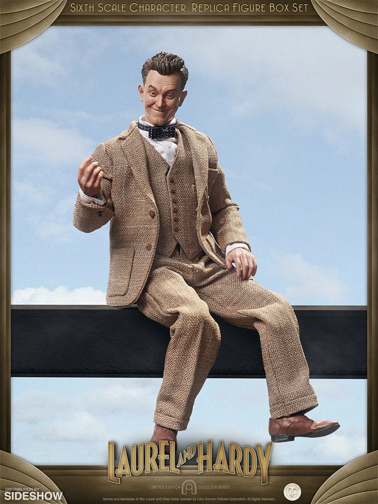 Outlet 😀 Sixth Scale Collectible Figures Stan Laurel And Oliver Hardy (Classic Suits) Box Set By BIG Chief Studios Replica Sixth Scale Figures ✨ 16 Sixth Scale Collectible Figures Stan Laurel And Oliver Hardy (Classic Suits) Box Set By BIG Chief Studios Replica Sixth Scale Figures