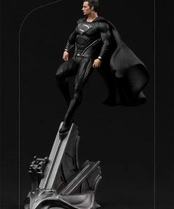Superman Black Suit 1:10 Scale Statue By Iron Studios Art Scale 1:10 - DC Comics - Zack Snyder's Justice League
