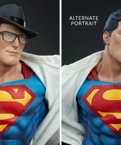 Superman™: Call To Action Premium Format™ Figure By Sideshow Collectibles