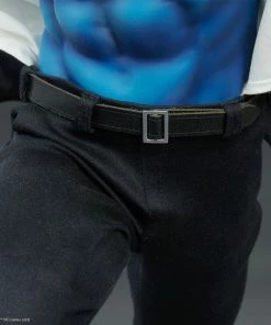 Superman™: Call To Action Premium Format™ Figure By Sideshow Collectibles