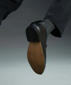 Superman™: Call To Action Premium Format™ Figure By Sideshow Collectibles