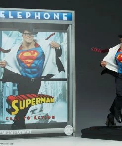 Superman™: Call To Action Premium Format™ Figure By Sideshow Collectibles