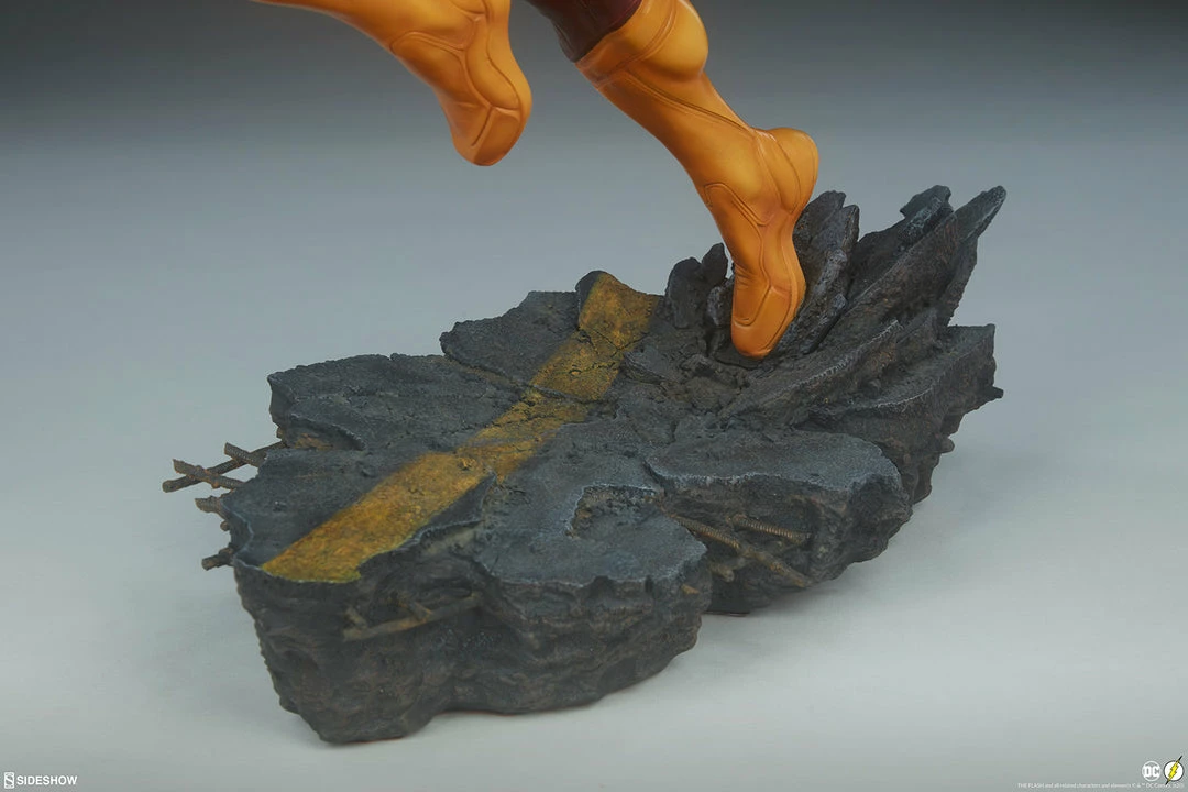 Deals ⌛ The Flash Premium Format™ Figure By Sideshow Collectibles Premium Collection ⌛ 18 The Flash Premium Format™ Figure By Sideshow Collectibles Premium Collection