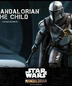 Hot Toys The Mandalorian And The Child Collectible Set