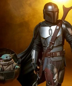 Premium Collection The Mandalorian™ And Grogu™ Premium Format™ Figure By Sideshow Collectibles