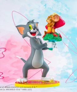 Tom And Jerry – Just For You Statue By Soap Studio