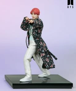 V Deluxe Statue By Sideshow Collectibles BTS Idol Collection