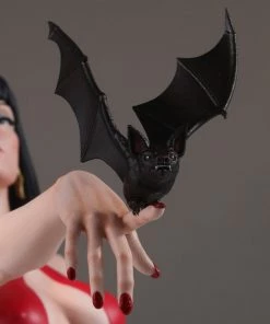 Dynamic Entertainment Vampirella Jose Gonzalez Statue By Dynamite Entertainment 50th Anniversary - 1:6 Scale