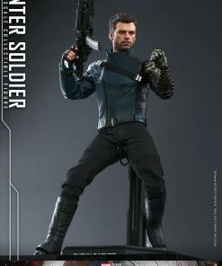 Winter Soldier Sixth Scale Figure By Hot Toys Television Masterpiece Series - The Falcon And The Winter Soldier Avengers Earth's Heroes