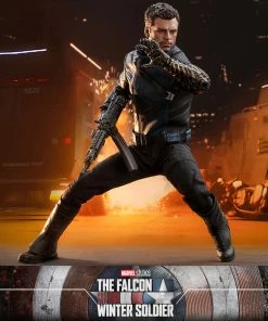 Winter Soldier Sixth Scale Figure By Hot Toys Television Masterpiece Series - The Falcon And The Winter Soldier Avengers Earth's Heroes
