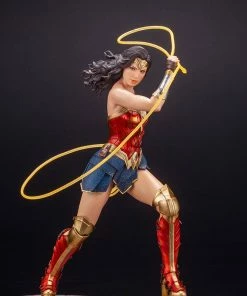 Wonder Woman (1984) Statue By Kotobukiya ARTFX